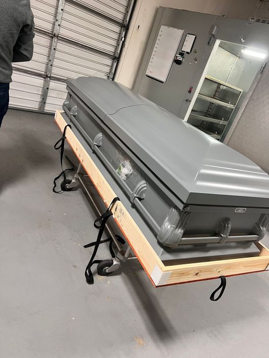 Гроб металлический