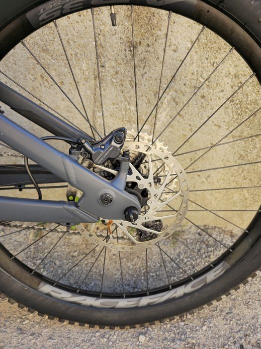 Canyon spectral ON CF 8 29/27.5 Електрически Карбонов 1x12 Като нов