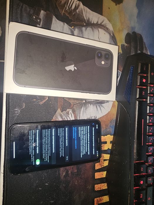 Продам айфон 11.