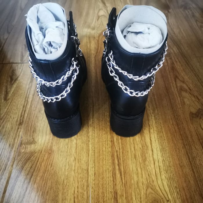 Ghete cu lanț, piele naturala