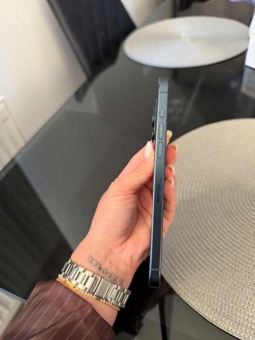 Vand iphone 15 pro max 259 GB