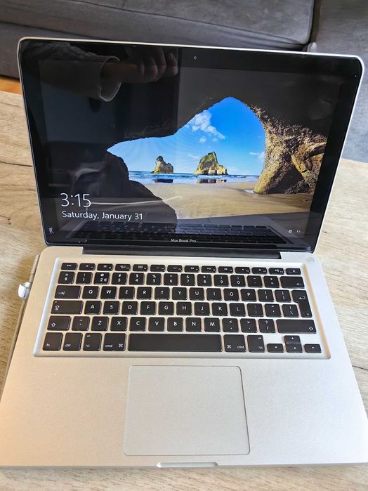 Лаптоп Apple / Model No: 1279