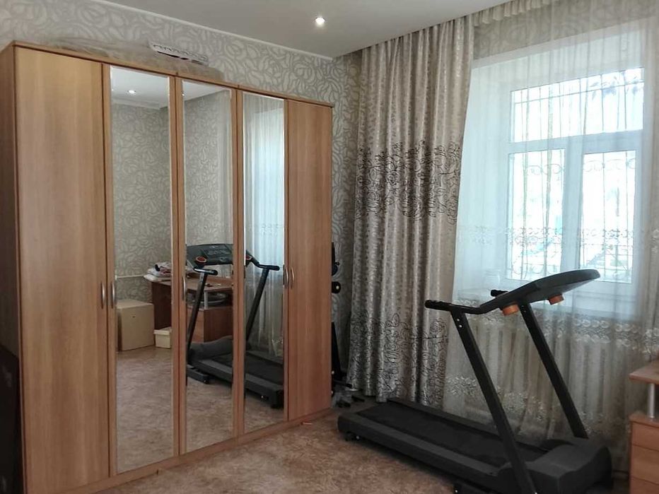 Продам трешку Аль-Фараби))) 75кв.м.