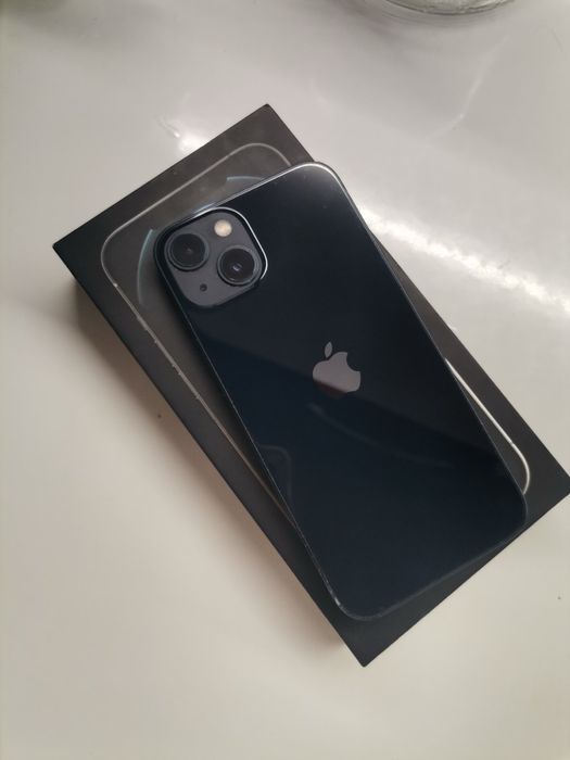 IPHONE 13 с оригинална кутия
