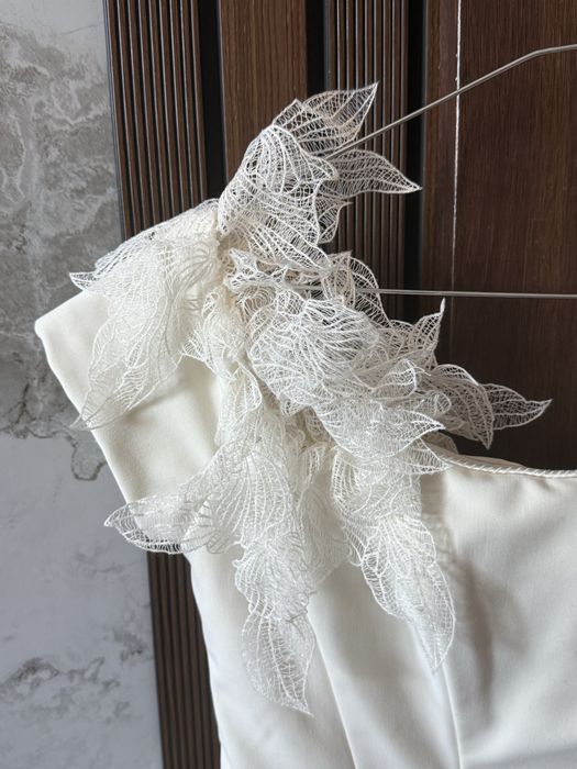 Продам платье Lichi