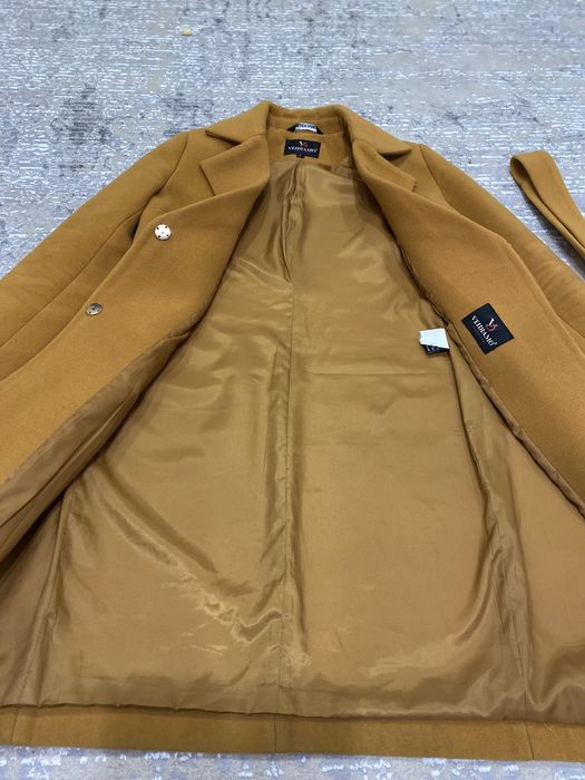 Пальто горчичный