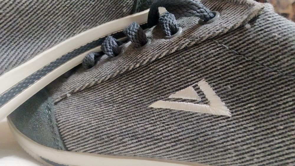 Teniși VEER • Mărimea 39