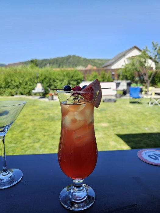 Cocktail bar mobil evenimente/Tort de shoturi