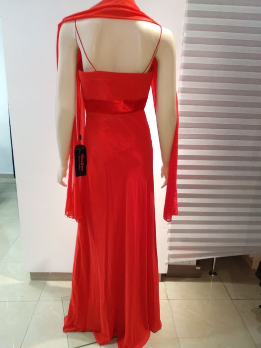 Новое вечернее платье. Размер М.