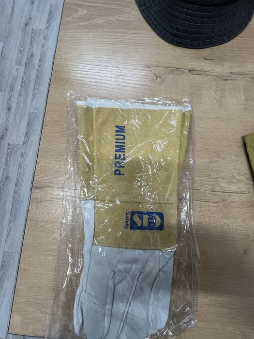 Перчатки аргонные и сварочные