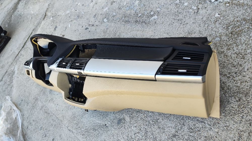 Арматурно табло за БМВ х5 е70