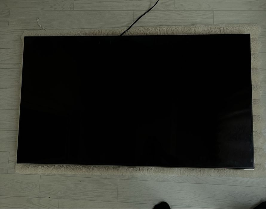 Телевизор SAMSUNG LED46 (old) с деффектом экрана