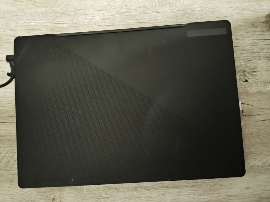 Asus rog zephyrus m16 2023