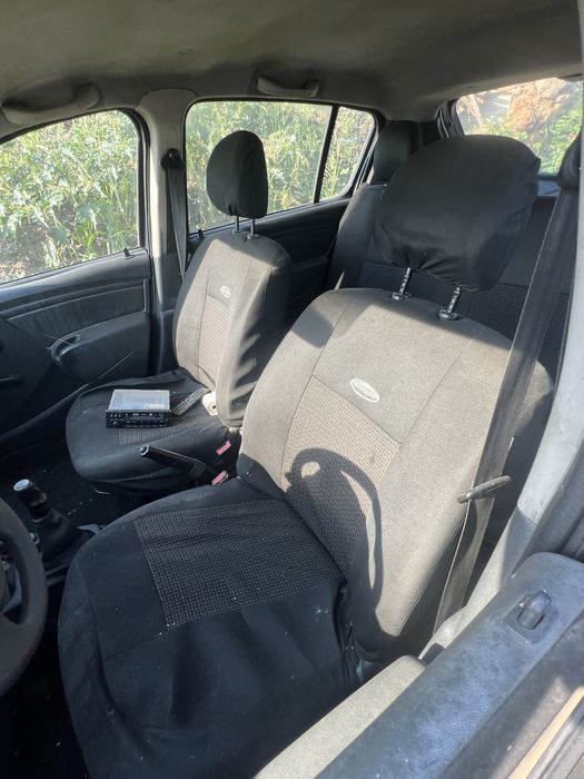 Dacia Sandero 1.4 НА ЧАСТИ