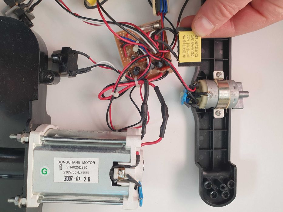 Motor 220 V Johnson, robot bucătărie