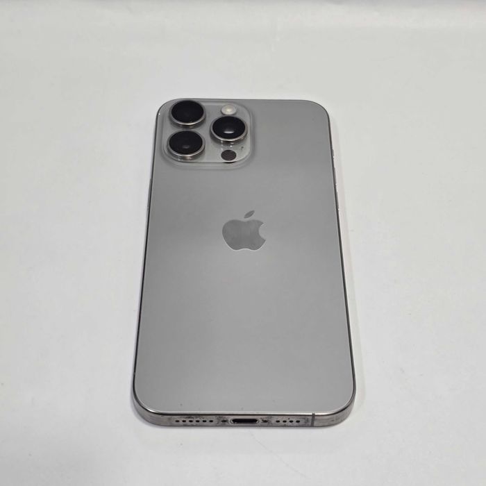 HOPE AMANET P8 Iphone  15 Pro Max 256 Gb 90% Baterie Garantie!