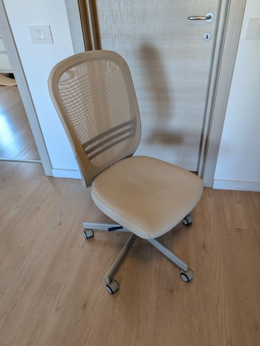 Scaun de birou bej, IKEA FLINTAN
