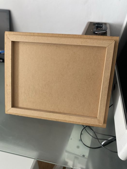 Tablou pictatpe lemn