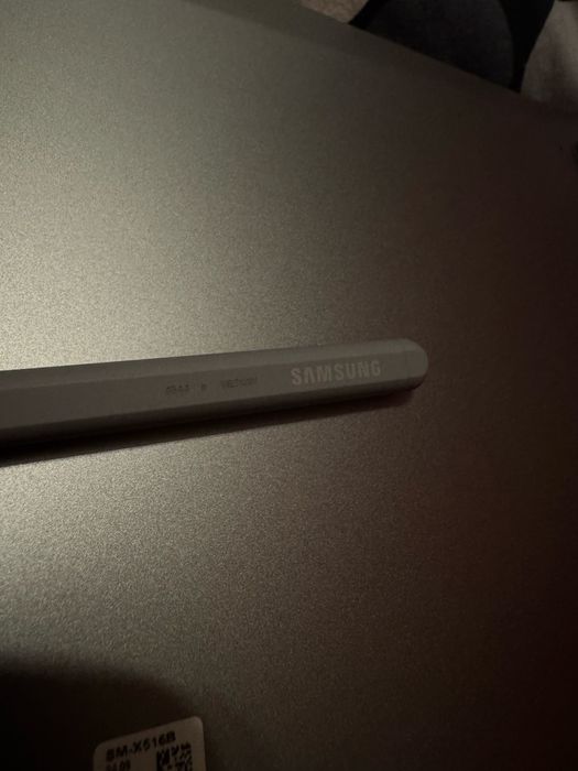 Samsung Tab S9 FE cu pen samsung original