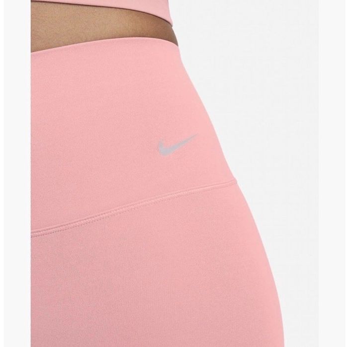 Бежов клин Nike найк