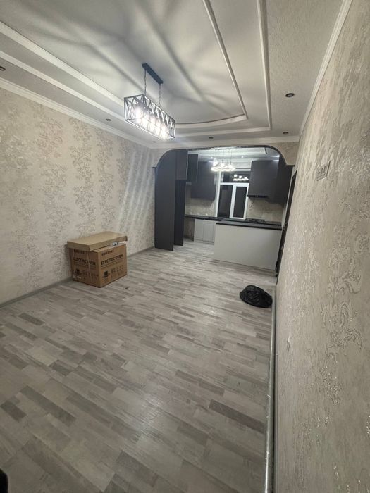 Mirabod rayonda 2 etajli kotej srochna sotiladi 24/7 qorovul hizmati