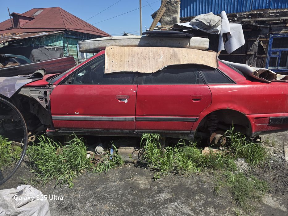 Ауди 100 по запчастям