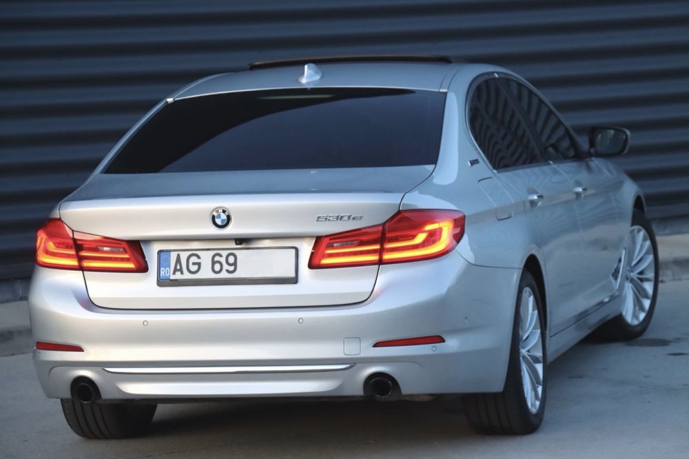 BMW 530e / 2018 / Full Led/Trapa/Ventilatie/Distronic