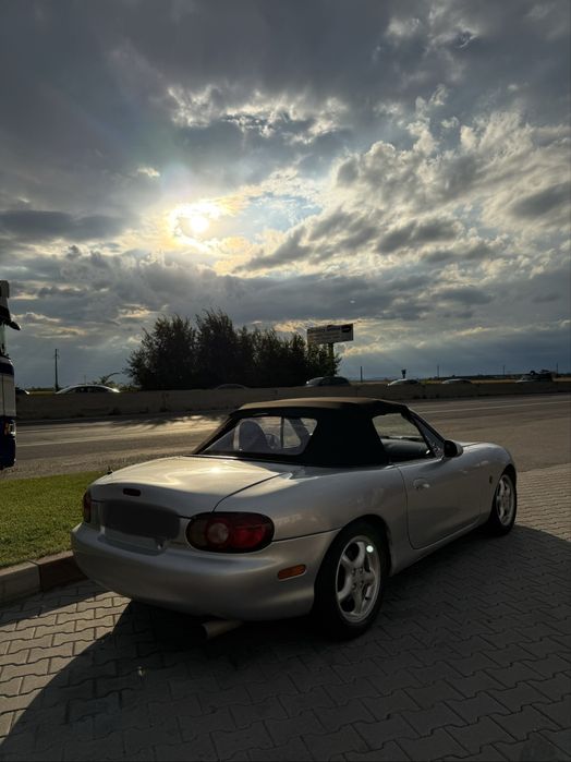 MAZDA MX-5 2003