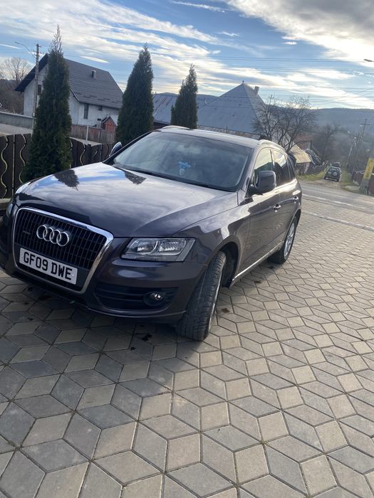Audi Q5 2mii tdi quattro .