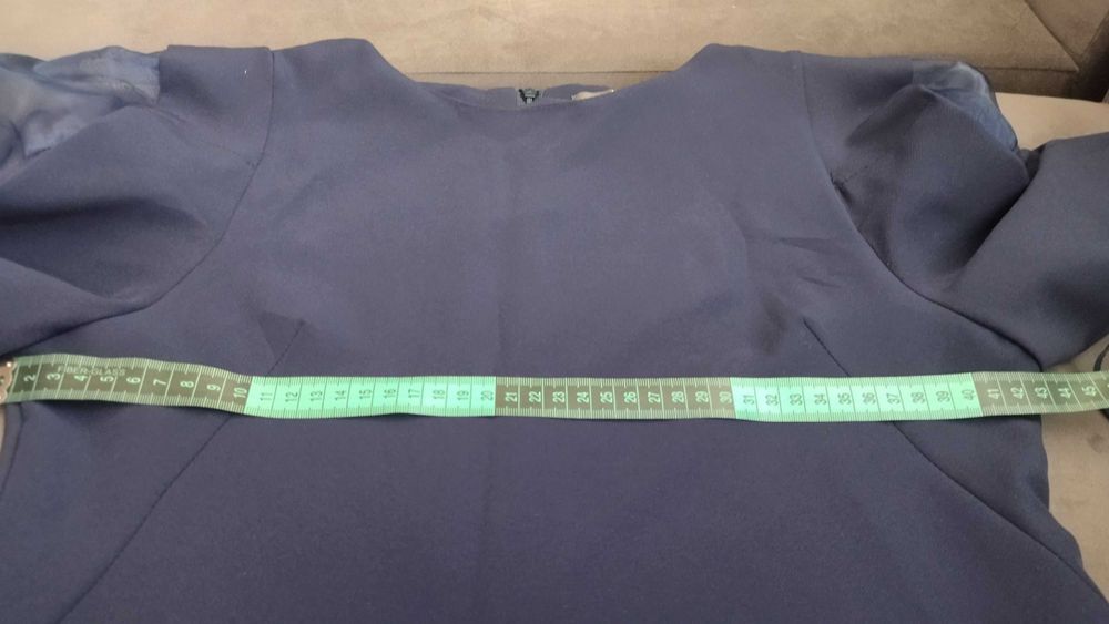 Рокля на LEVANTE подходяща за предстоящите празници