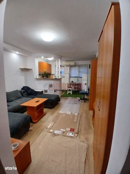 De inchiriat Garsonieră - Intersecția bulevardul C Brâncoveanu cu
