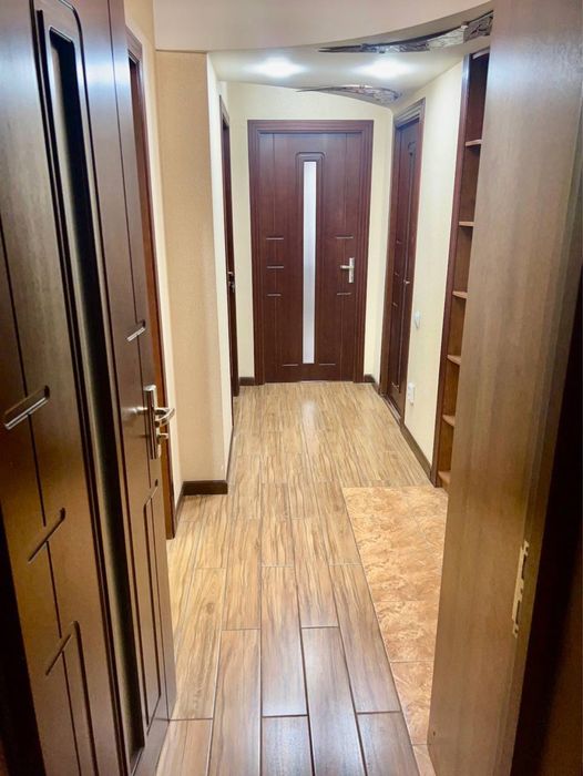 Срочно продается Ц4 4в3/2/9 вторичка ор Шедевр 91м2