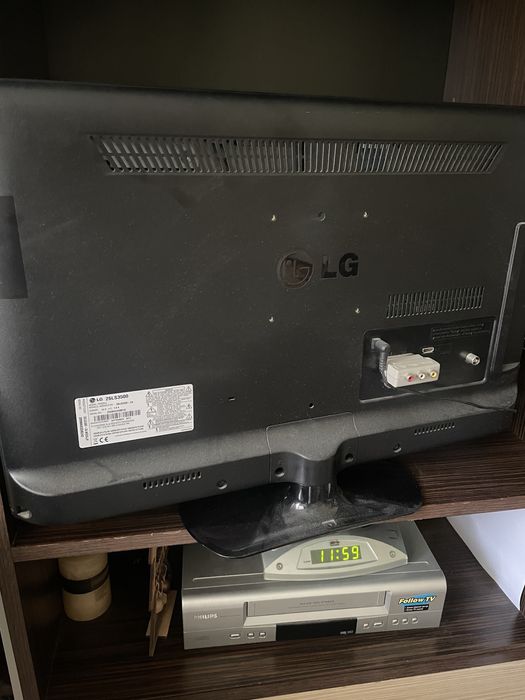 Televizor LG LED 80 cm