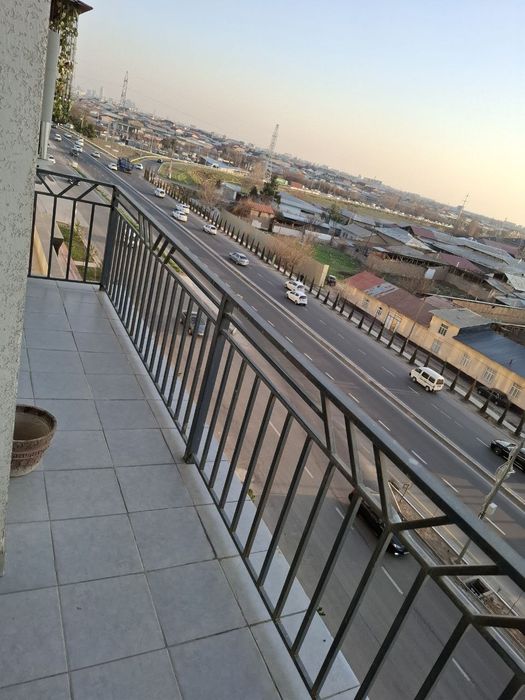 Navstroyka dom srocno sotiladi