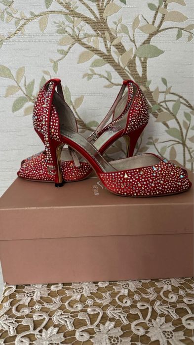 Обувь женская