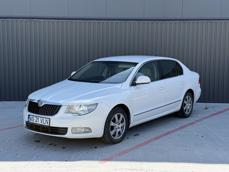 Skoda Superb 2 2011