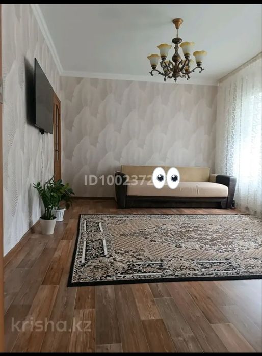 Продам дом  .. Очень теплый . Район ост . Комсомольская.