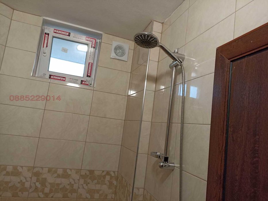 Дава се под наем Двустаен апартамент в Карлово - 63 кв.м за 255 € - Снимка #14