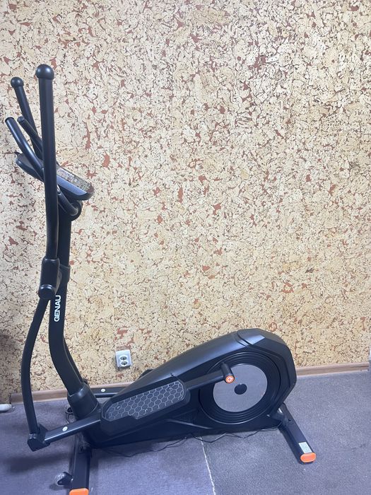 эллиптический тренажёр