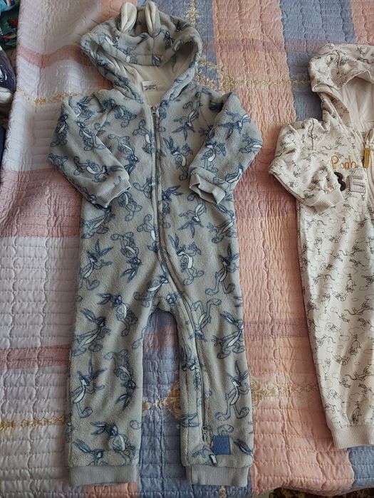 Детские комбинезоны в отличном состоянии.