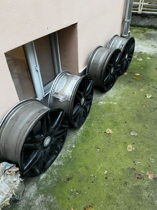 Mercedes Benz AMG джанти 19”