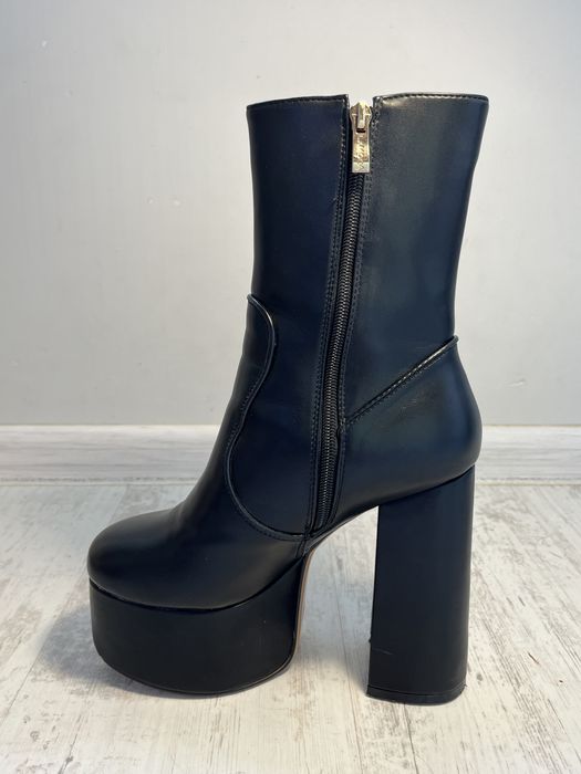 Lamoda боти с висок ток и платформа