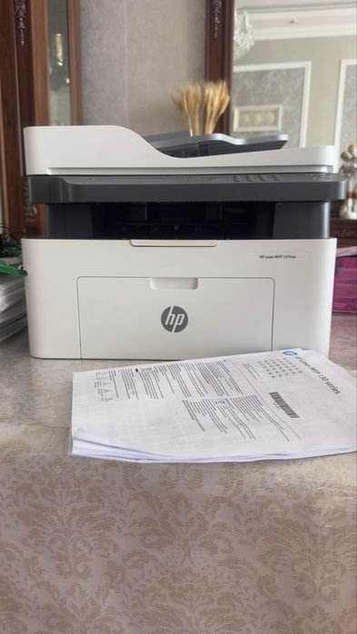 Продам срочно Принтер Laser MFP 137fnw