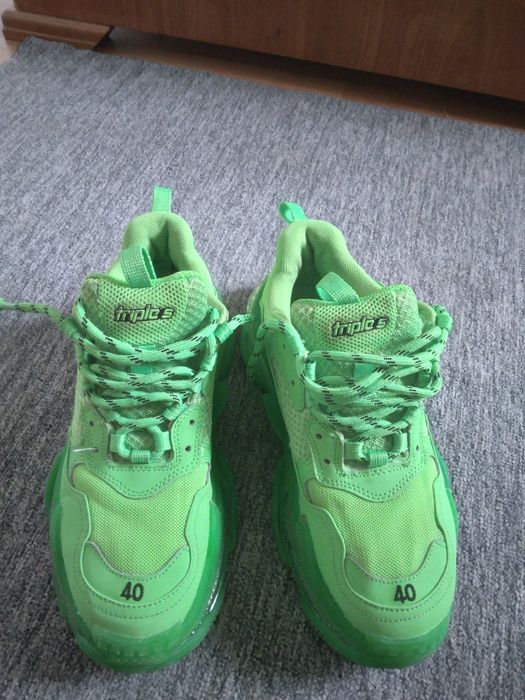 Balenciaga triple s Neon Green