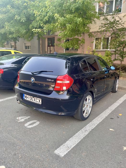 BMW 118d — 2009 (cutie automată)