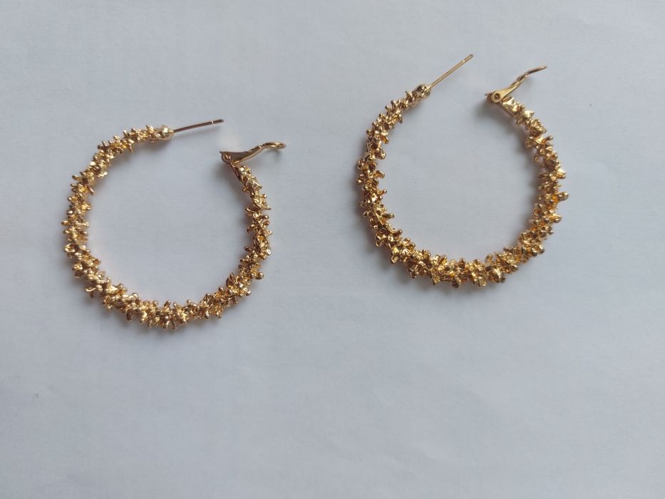 Продаются серьги