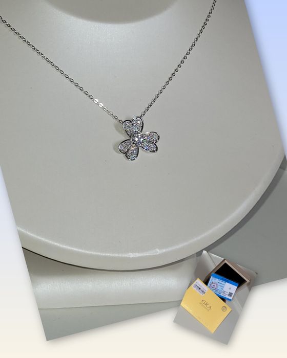 Серебро 925 с муассанитами