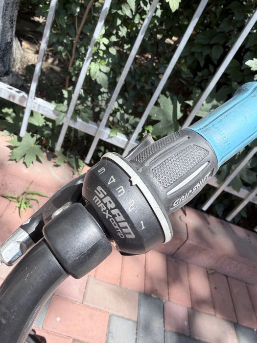 Bicicletă B’Twin 24” – 7 viteze, stare foarte bună