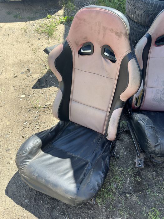 Спортивные сидения