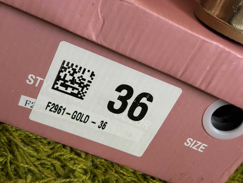 Дамски сандали и токчета